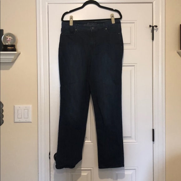 Gloria Vanderbilt Denim - Gloria Vanderbilt rail straight jeans